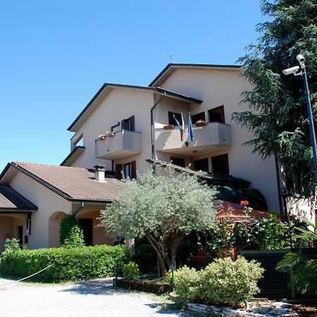 Hotel Ristorante La Rampina Vimodrone Buitenkant foto
